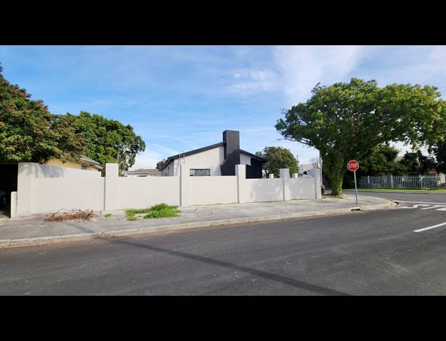 3 BEDROOM HOUSE TO LET IN CLAMHALL
